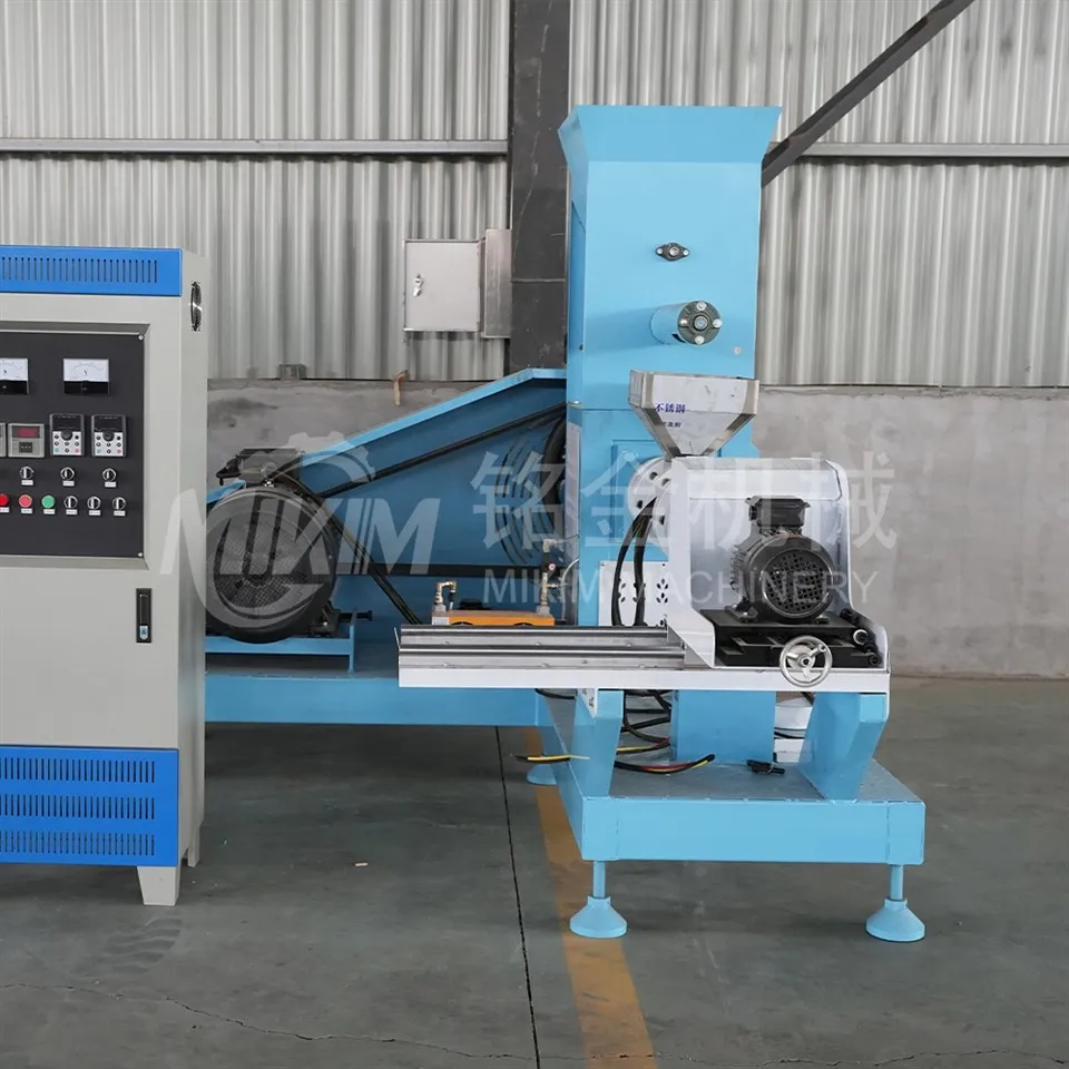 Maatilan rehujen puristuslaitteet